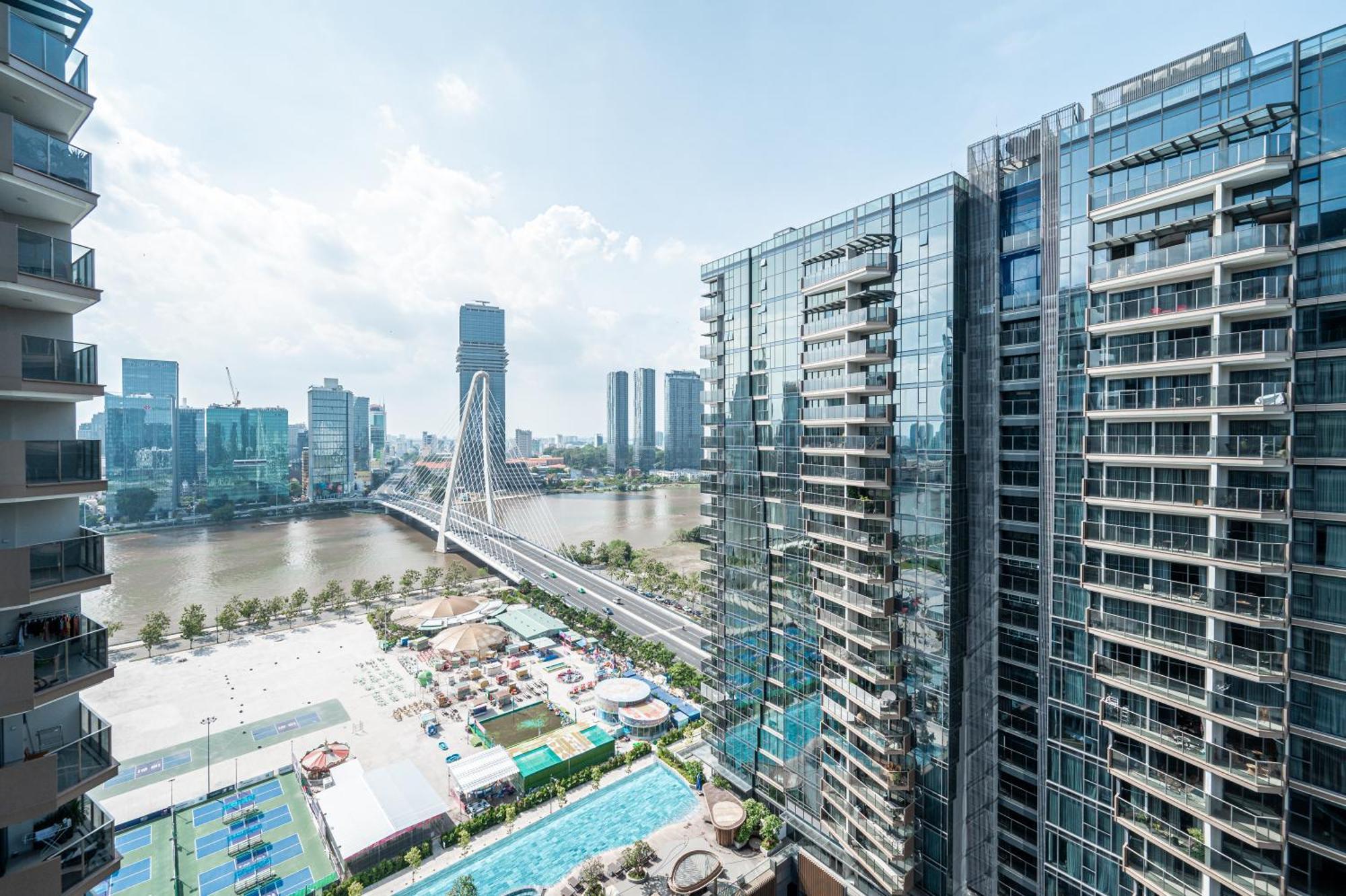 The Metropole Opera Residence By Kaystay Ho Chi Minh City Ruang foto